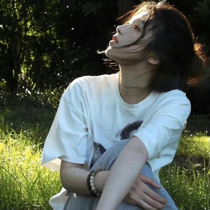 少年手指虎海报