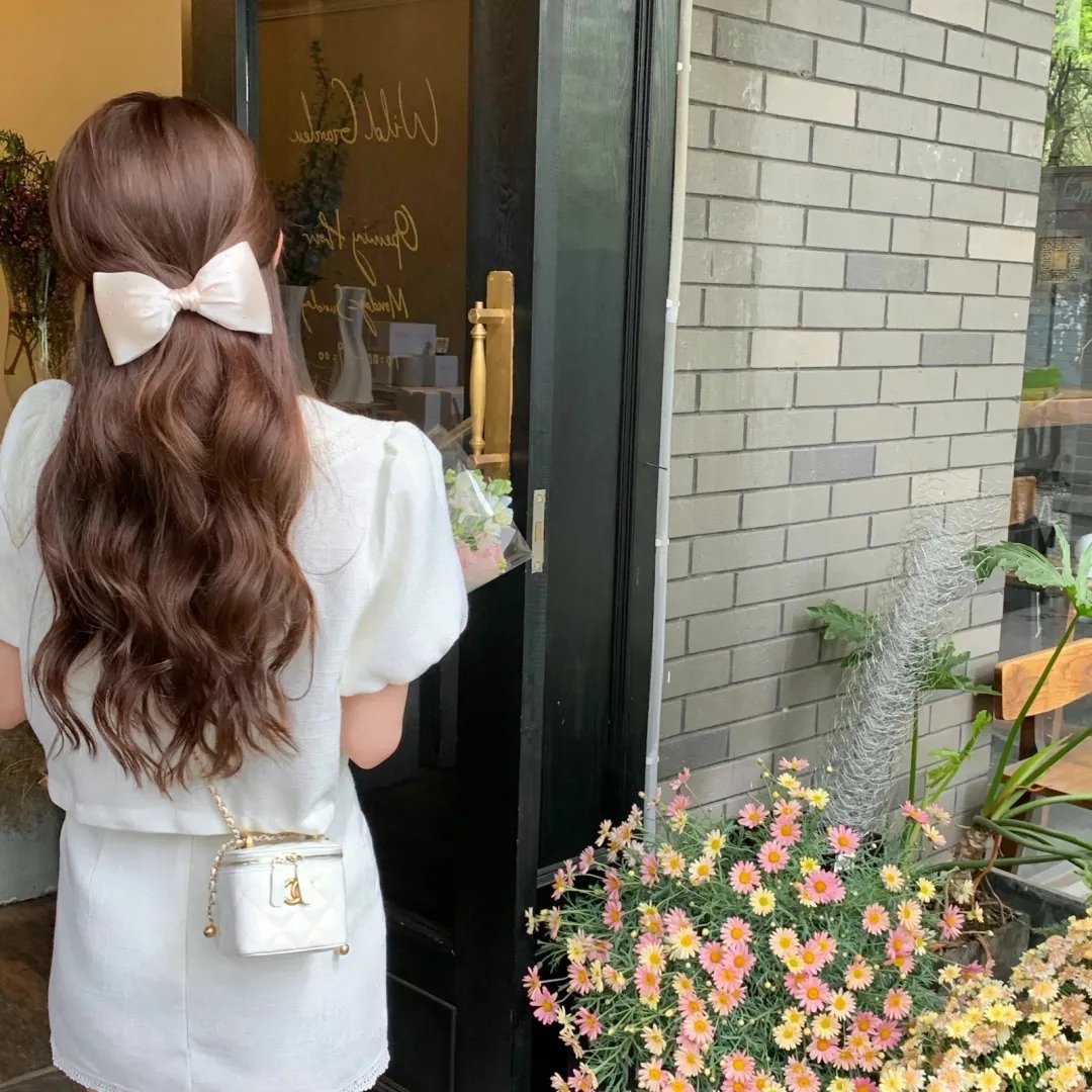 进出口海报